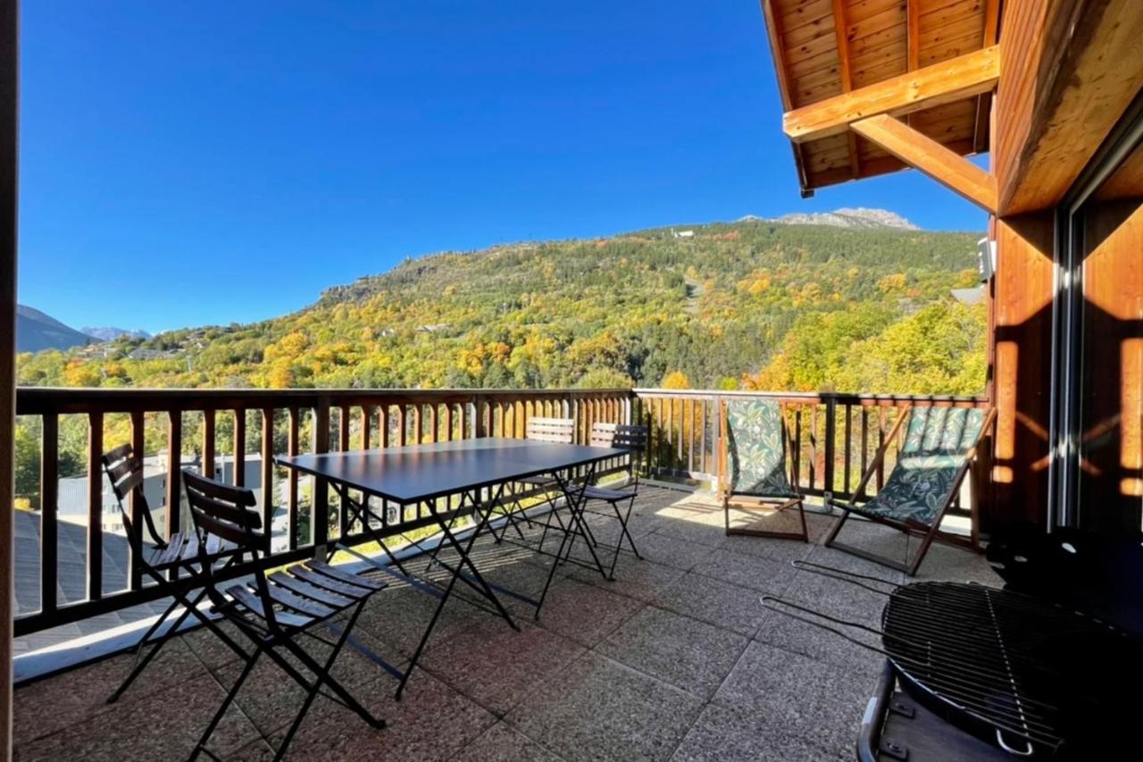 Апартаменты Large Chalet With Terrace And View In Briancon Экстерьер фото